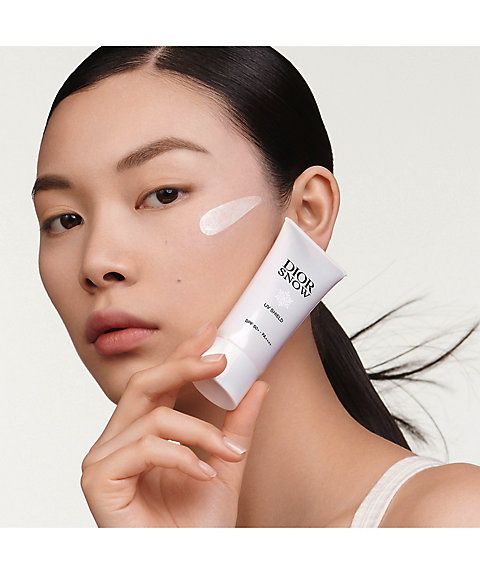 ディオール（Dior） ディオール スノー UVシールド 50＋