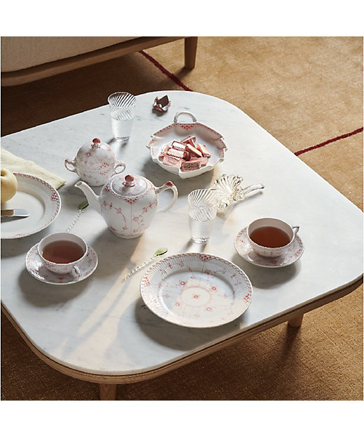 コーラルフルーテッド ハーフレース ティーカップ＆ソーサー | ROYAL