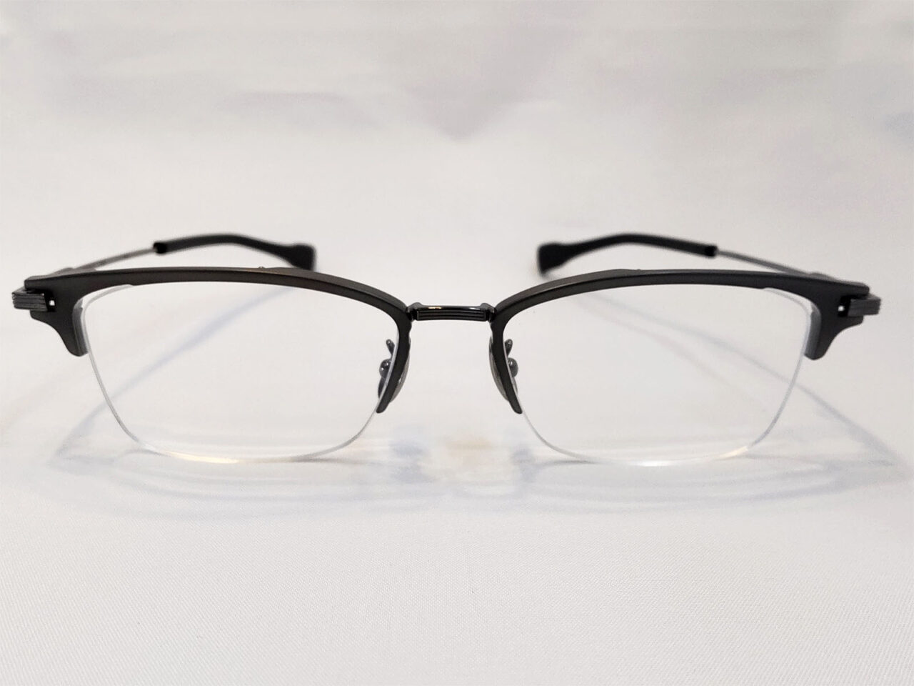 999.9(フォーナインズ)製メガネフレーム フォーナインズ S-350T – 東京