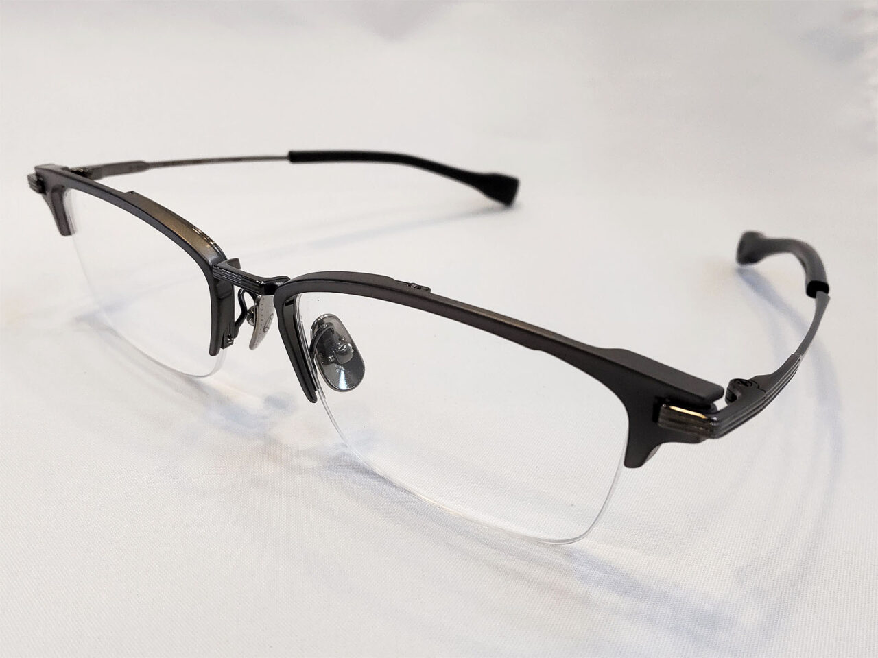 999.9(フォーナインズ)製メガネフレーム フォーナインズ S-350T – 東京