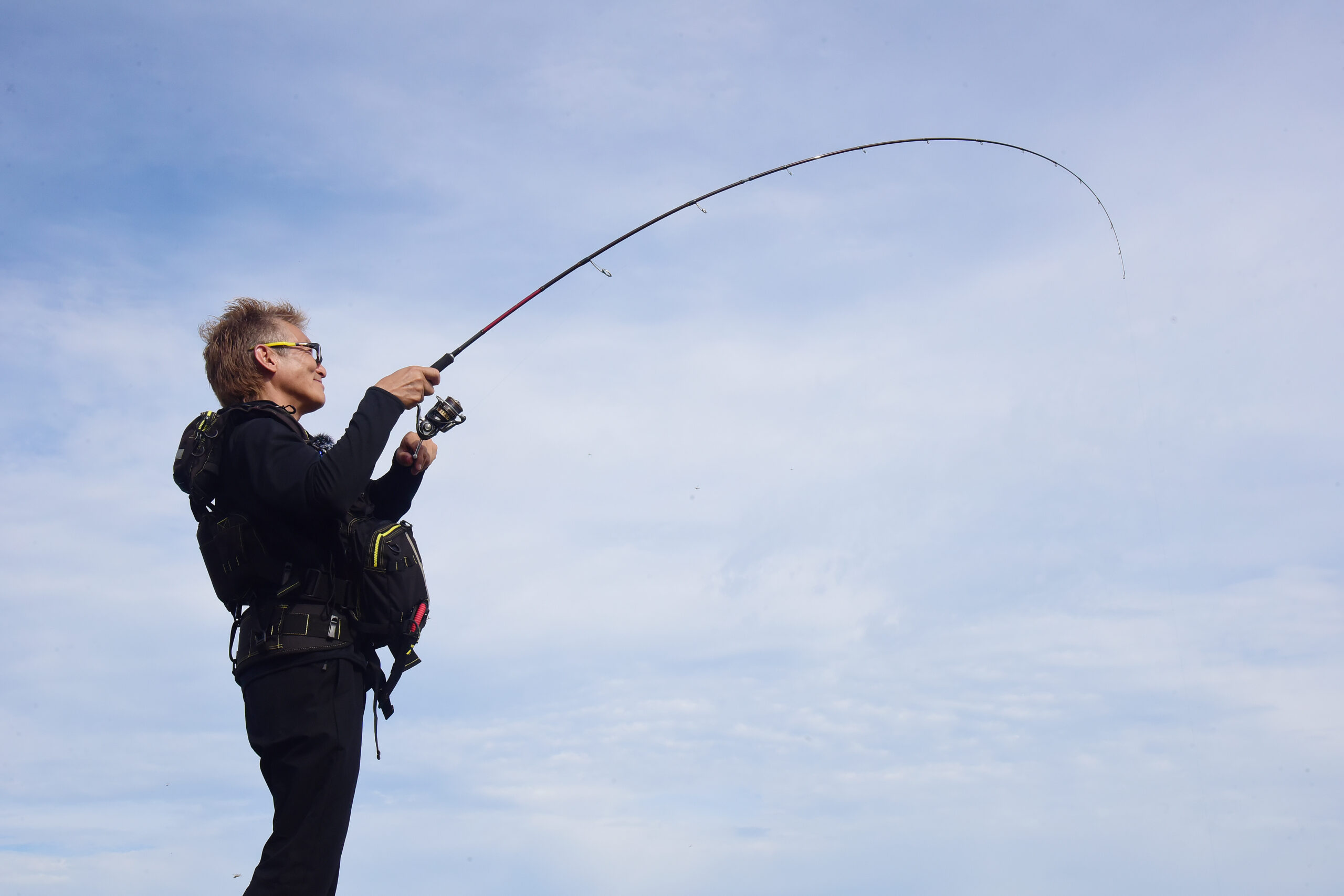 身近な場所で手軽にロックフィッシュゲーム 専用ロッド新登場！ その名