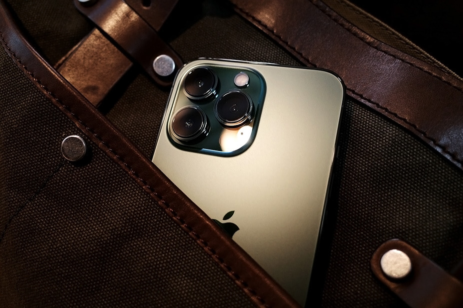 iPhoneカメラ故障の8つの原因と対処法～修理は正規店？街の修理店？