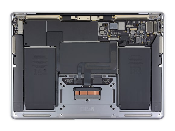 M1チップ搭載MacBook AirとProの分解画像をiFixitが公開 - iPhone Mania