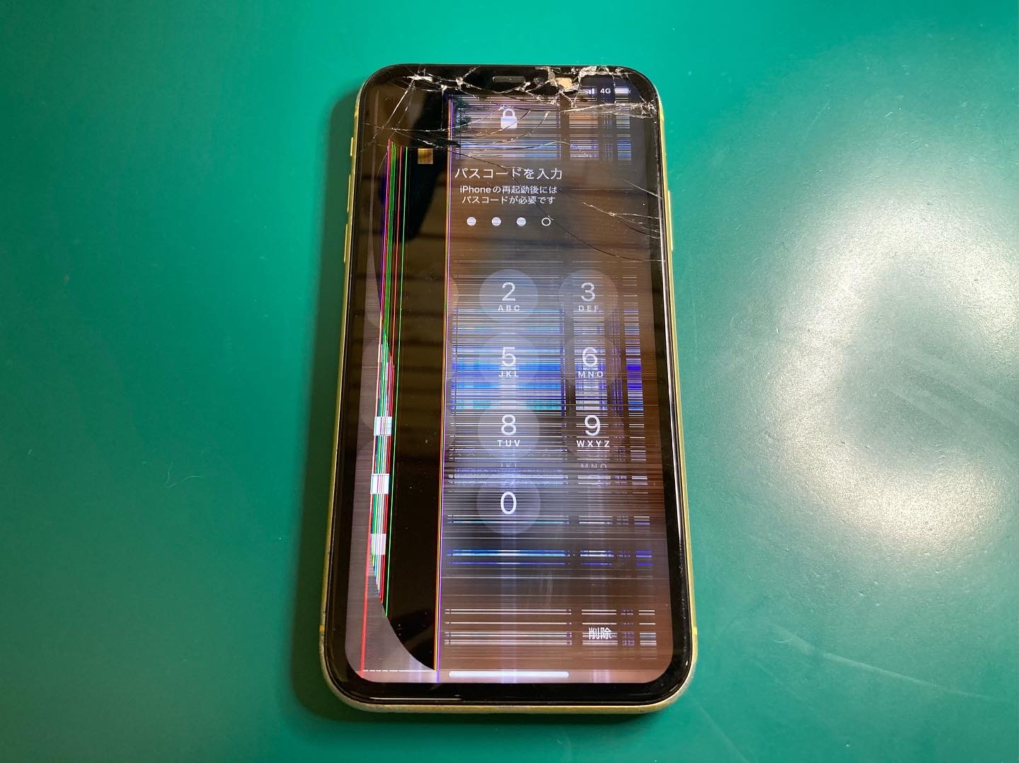 重度の損傷を負ったiPhoneも、諦める前にぜひ一度ご相談ください