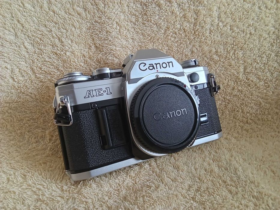 Canon AE1 фотоапарати купити на OLX.ua