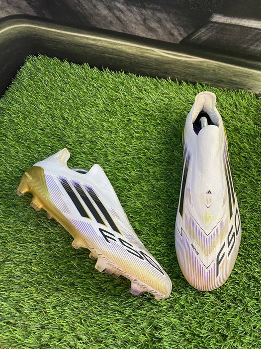 adidas f50 37 - Купити футбольне екіпірування - Ціна на OLX.ua