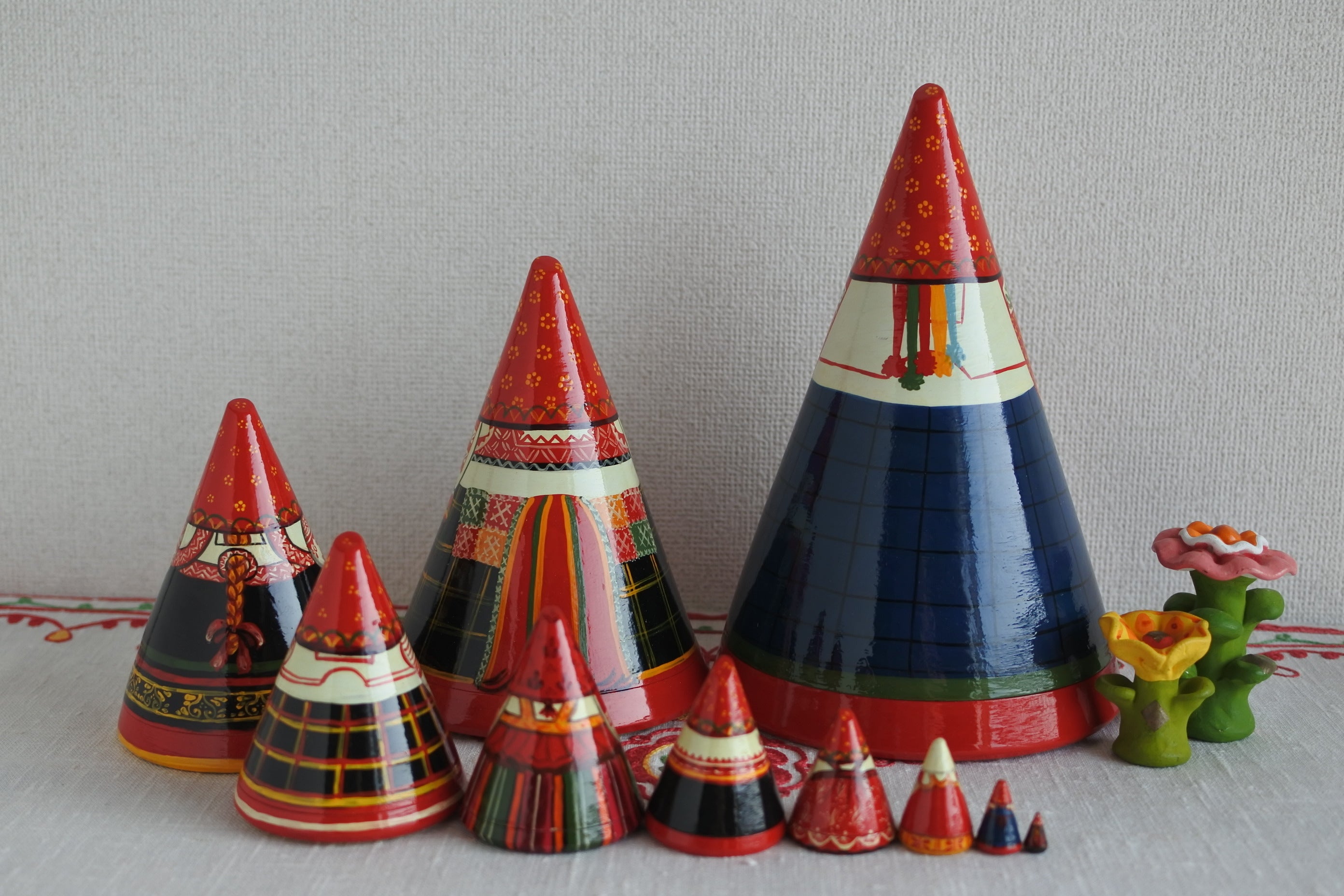 マトリョーシカ ロシア民芸品 作家もの ワーリャ・ダロフェエワ ロシア