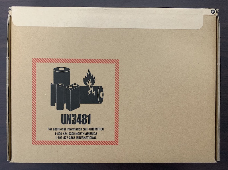 iPad mini6 の開封レビューと付属品を紹介 | いわっちろぐ