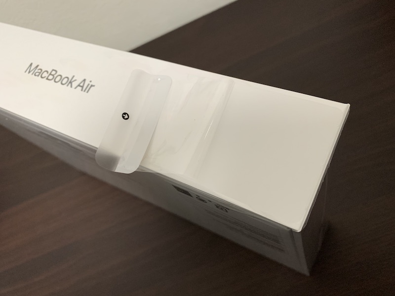 M1 MacBook Air の開封の様子と付属品を紹介 | いわっちろぐ