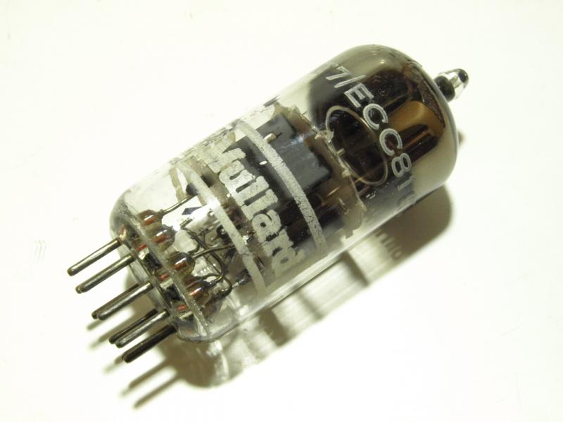 カメラのいわもと：真空管 12AT7、12AZ7、ECC81、同等管、類似管商品
