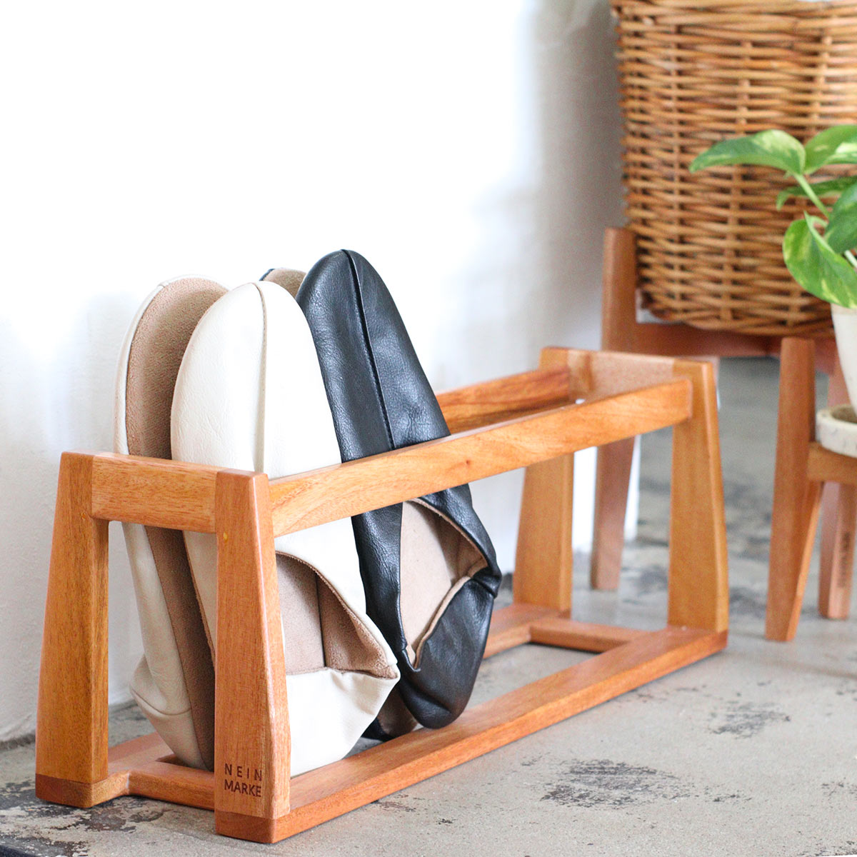 マホガニー スリッパラック | itomani（いとまに）｜日常の「暇（いと