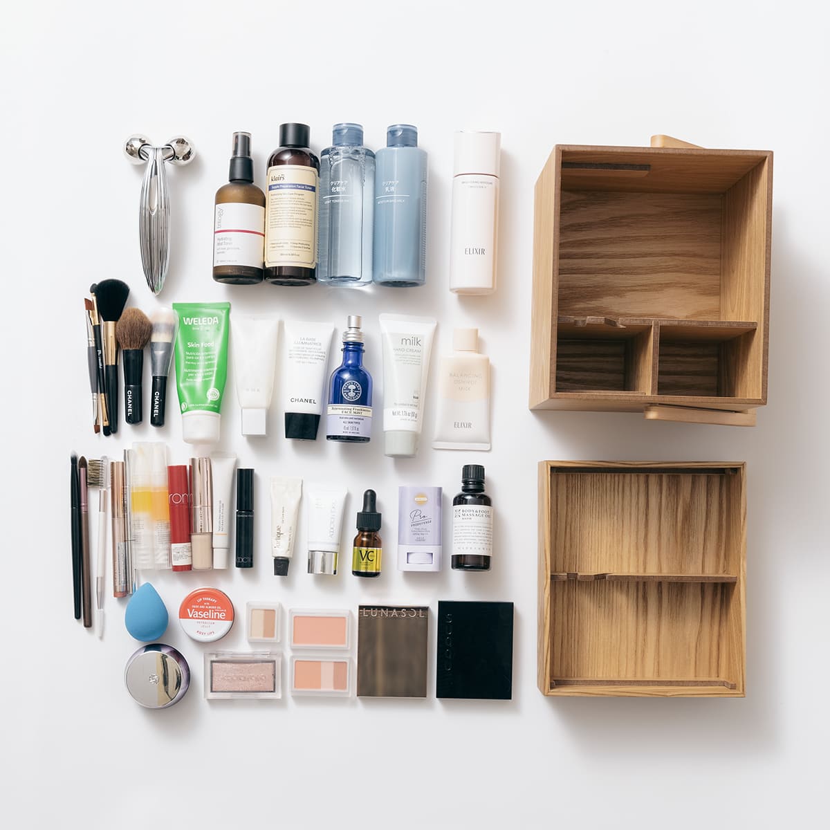 sachaさしゃさんコラボ】すっきりまとまるメイクボックス | itomani