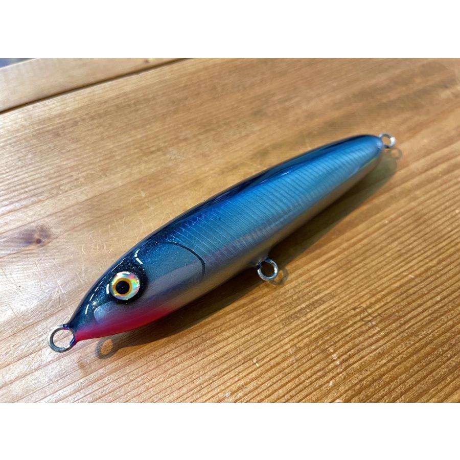 フジツボルアー ダイビングペンシル160F アルミ・クマノミカラー