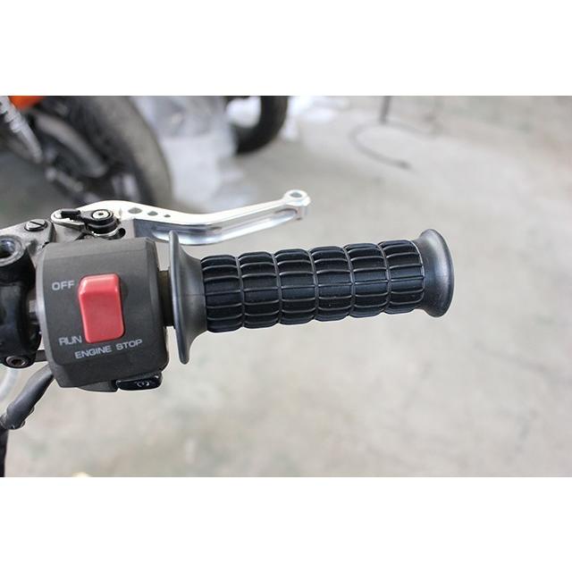 Z2 タイプ グリップ 非貫通式 黒 新品 22.2ミリ ゼファー1100