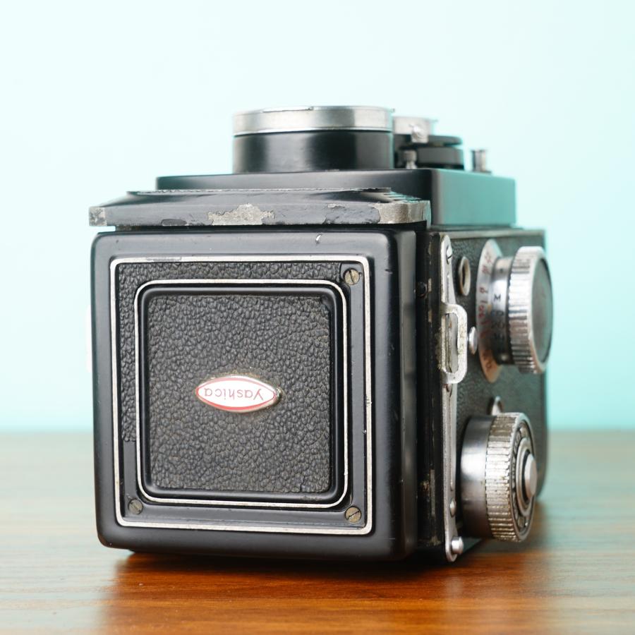YASHICA（ヤシカ） 完動品◎YASHICAFLEX C型 二眼レフ フィルムカメラ