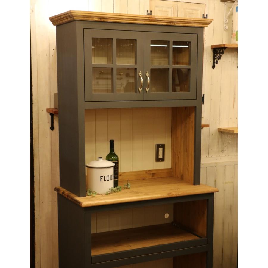 アッシュグレーカラー クラシック 2ガラスドア カップボード W900