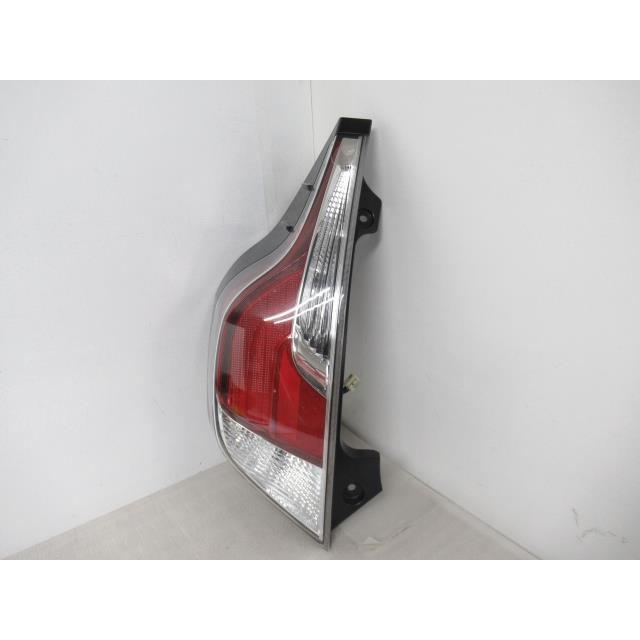 アクア DAA-NHP10 左テールランプ 81561-52694 350212 : クラウン2号店
