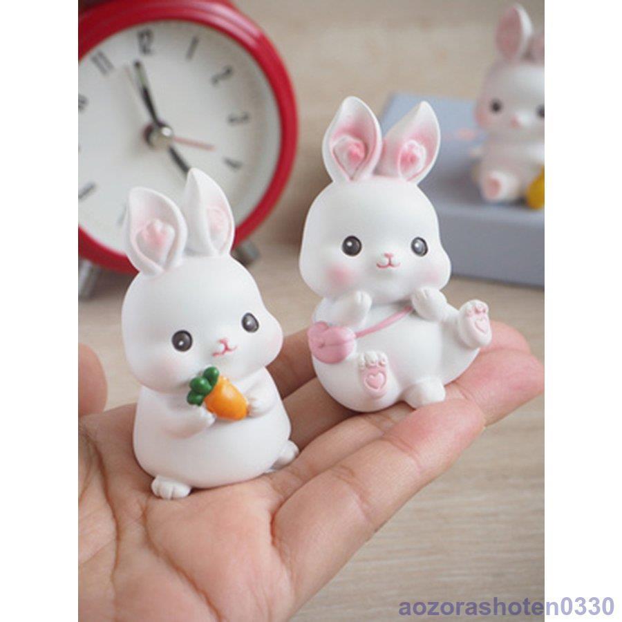 うさぎの置物 ウサギ 動物 4個セット オーナメント 自動車置物