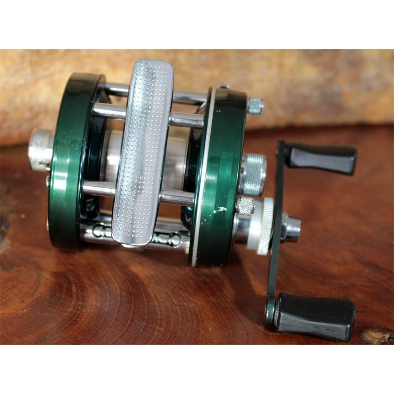 Abu Garcia（アブガルシア） オールド ABU Ambassadeur 5000Dアブ