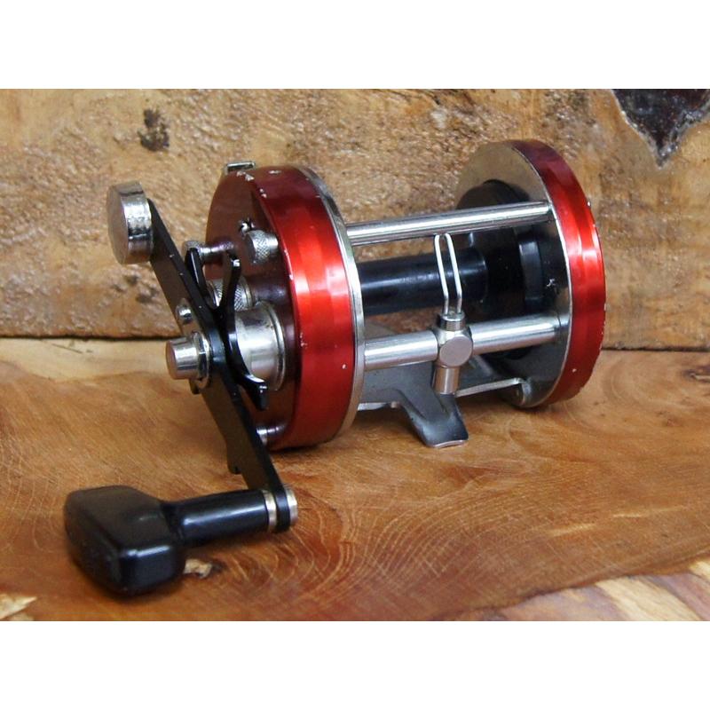 Abu Garcia（アブガルシア） ABU Ambassadeurアブ アンバサダー 7000