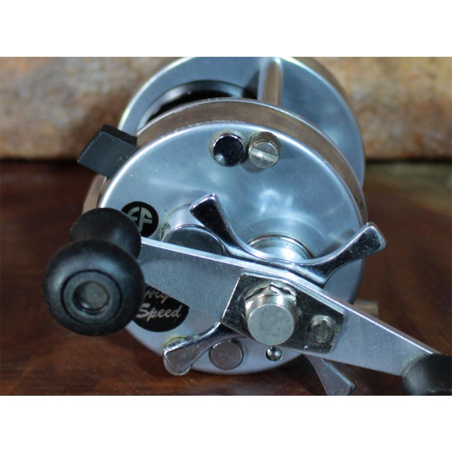 Abu Garcia（アブガルシア） ABU Ambassadeur 2500Cアブ アンバサダー