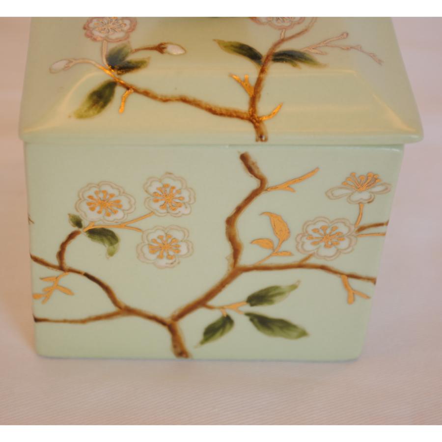 ボックス BOX 鳥 陶磁器 真鍮 蓋つき小物入れ 雑貨 桜 アンティーク調