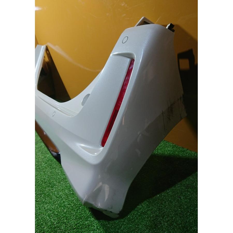 N-BOX 令和4年 ホンダ N-BOXカスタム L ターボ JF3 リアバンパー 純正