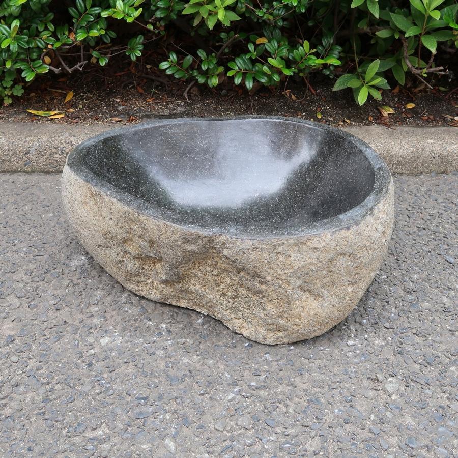 天然石をくり抜いた手水鉢 リバーストーン L 43X37 つくばい 睡蓮鉢