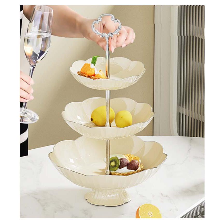 ケーキスタンド 3段 食器 アフタヌーンティースタンド クマのハンドル