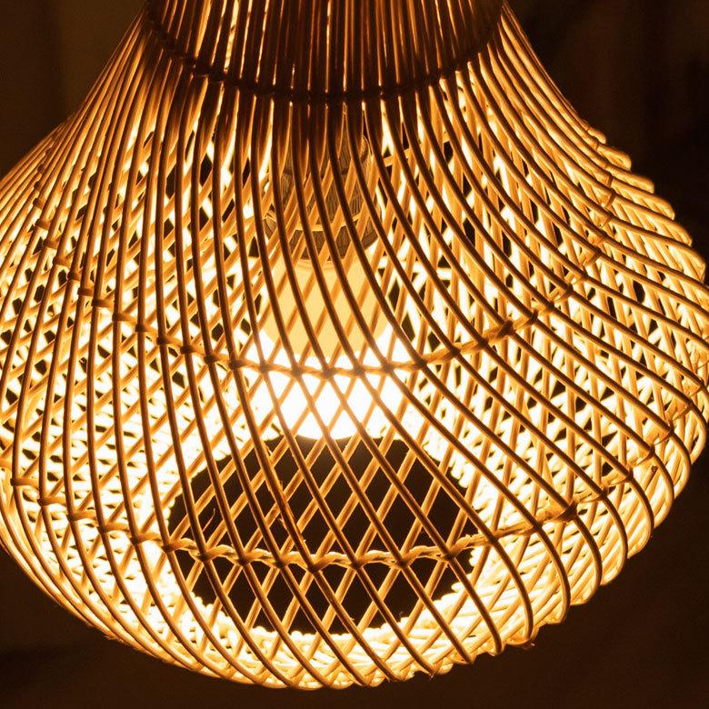 ランプシェード ペンダントランプ 照明 ラタン 籐 ランプ ライト