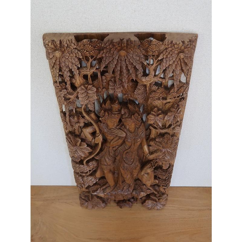 ラーマヤナ物語 ラーマ＆シータ 木彫りのレリーフ 46.5X107