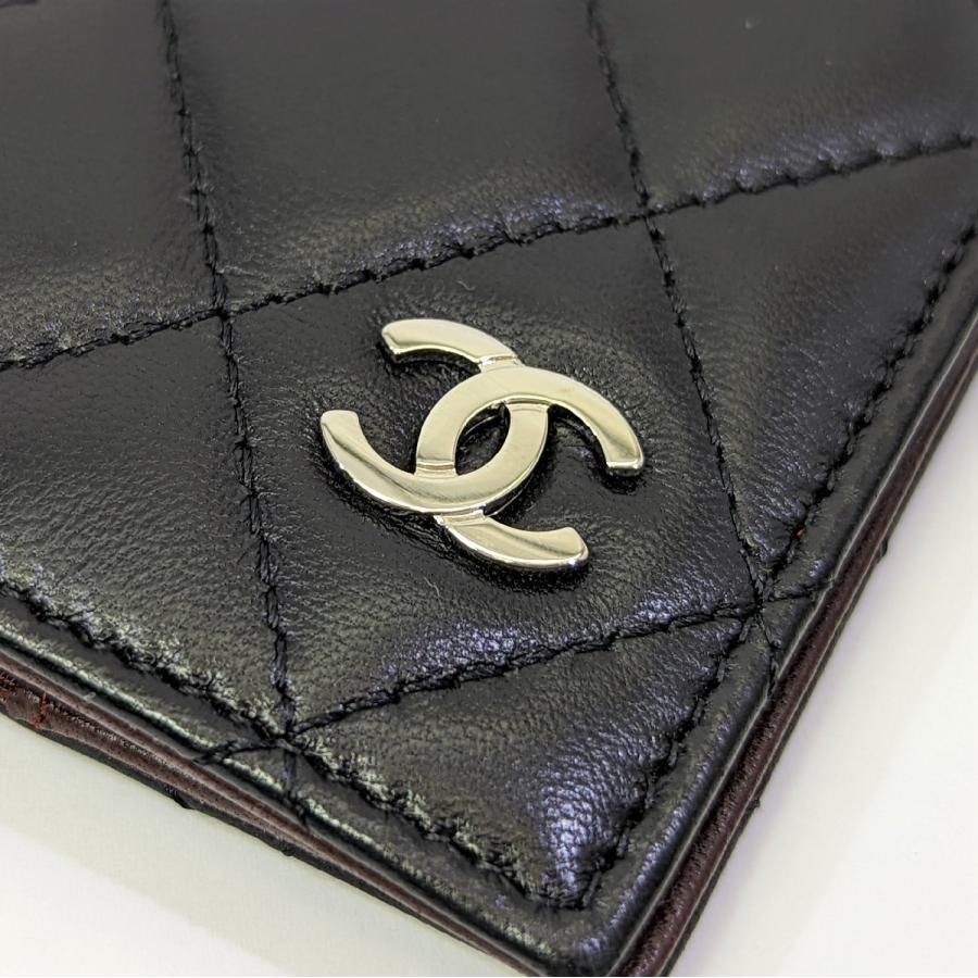 CHANEL（シャネル） マトラッセ ラムスキン パスポートケース 17番台 8