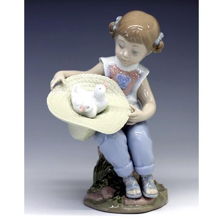 リヤドロ（Lladro リアドロ 陶器人形 置物） 少女 アヒルとおしゃべり