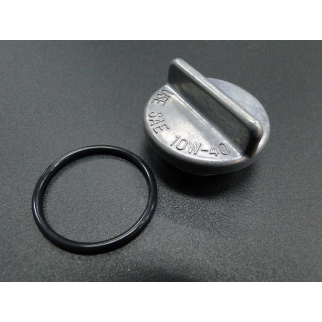 8134□Z400FX 純正オイルフィラーキャップ(オイル入口の蓋) : 絶版