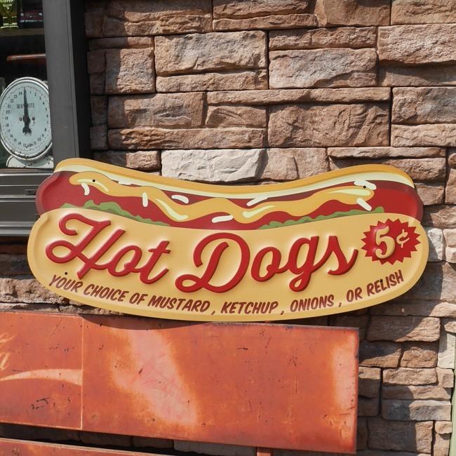 ホットドッグ BIG TIN SIGN エンボス サインプレート HOT DOGG ブリキ