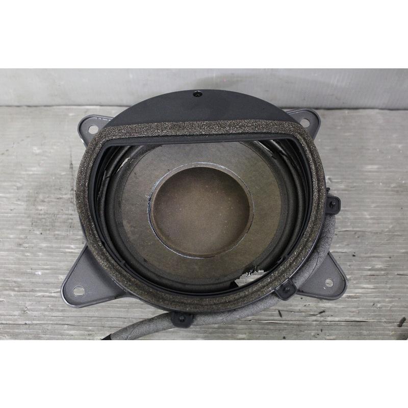 18 クラウン マジェスタ 前期(UZS186) 純正 マークレビンソン ウーハー