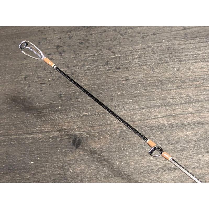 クラモチロッド シナプス 54H ・ブラウンスレッド/ベージュトリム