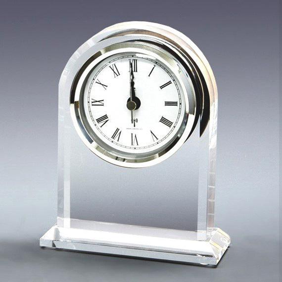 記念品 名入れ クリスタルガラス 置時計 電波時計 アーチ型 メッセージ