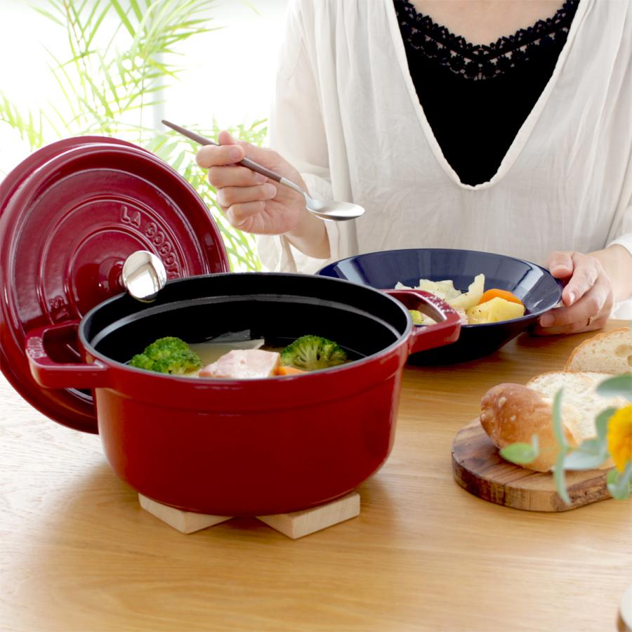 Staub（ストウブ） ＼3/8はポイント10倍／ ストウブ 鍋 22cm ピコ