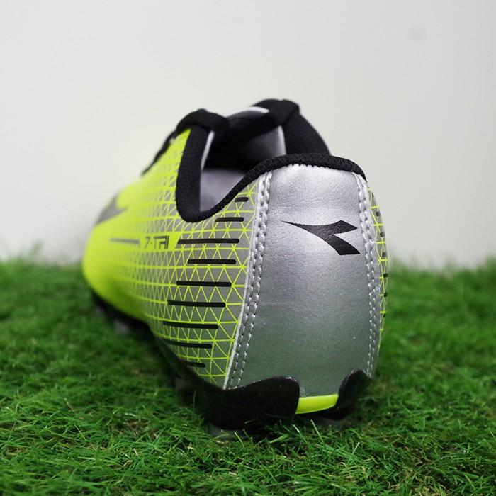 7-TRI MG14(172390-3970)ディアドラ サッカースパイク 3970(イエローFL