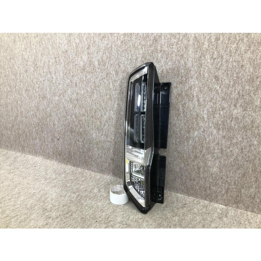 美品 磨き済み スペーシアカスタム MK54S MK94S 純正 左 テールライト