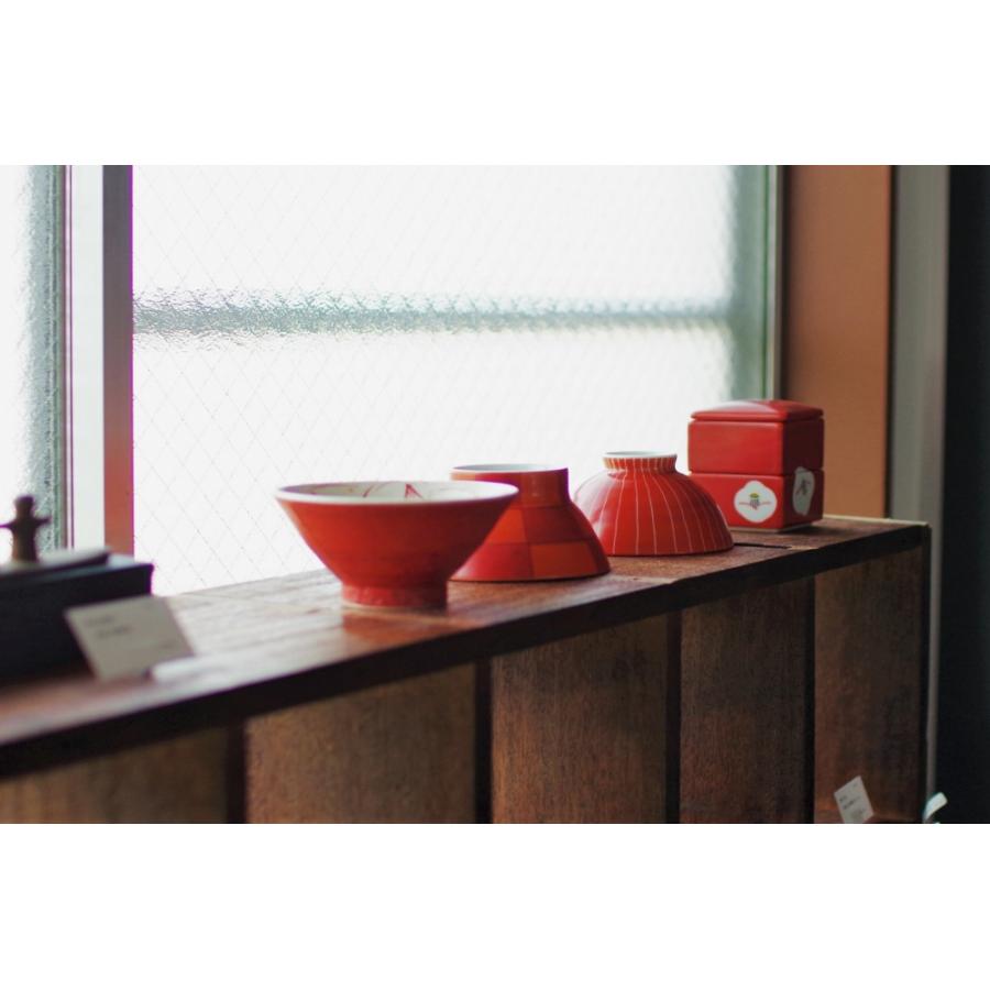 豆皿 3種の椿 弁柄の赤で描く 小さなツバキの絵 蔵珍窯 美濃焼 小さい