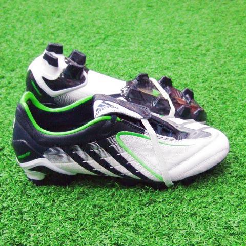 adidas（アディダス） プレデターパワースワーブTRX FG Pランニング