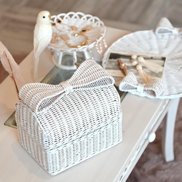ホームテイスト（HOME taste） ホワイトラタン 小物入れ バスケット 蓋