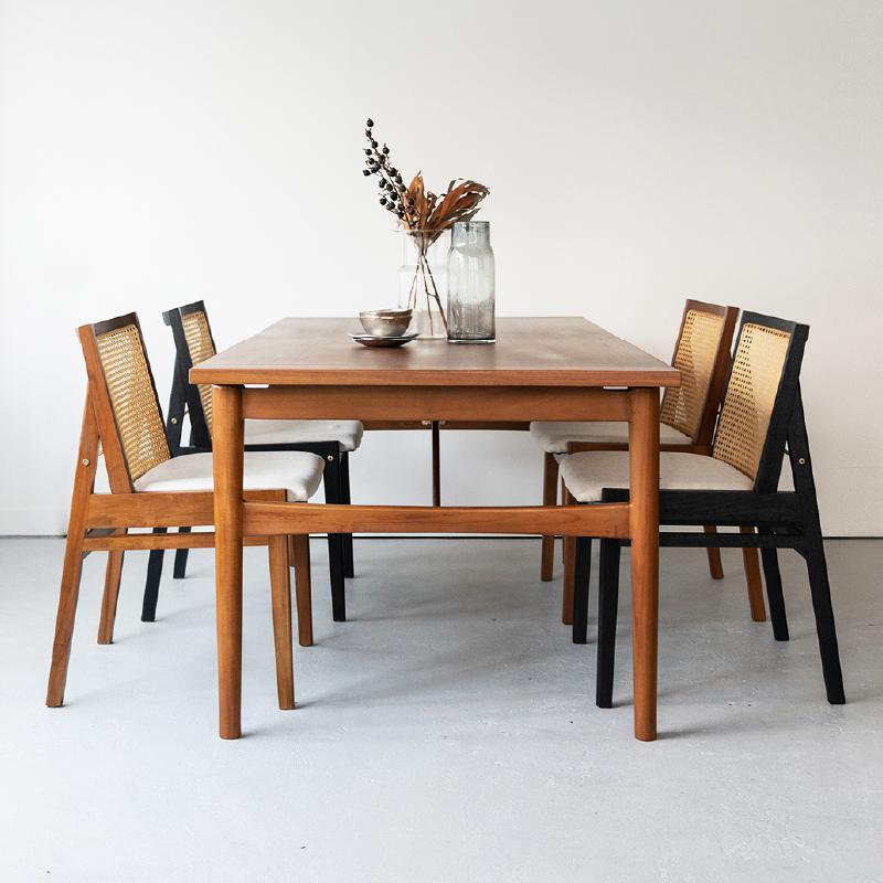NOWHERE LIKE HOME ダイニング チェア 完成品 ラタン 真鍮 無垢 チーク
