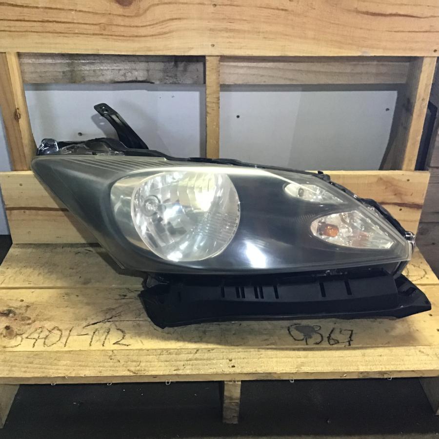 フリード 右 ヘッドライト ランプ ホンダ G Lパッケージ GB3 平成21年