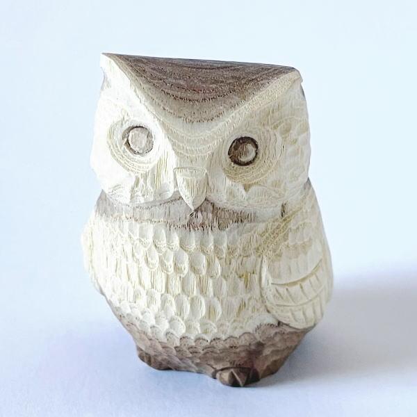 木彫り ふくろう 置物 槐 （えんじゅ）の木製 北海道 阿寒湖 民芸品