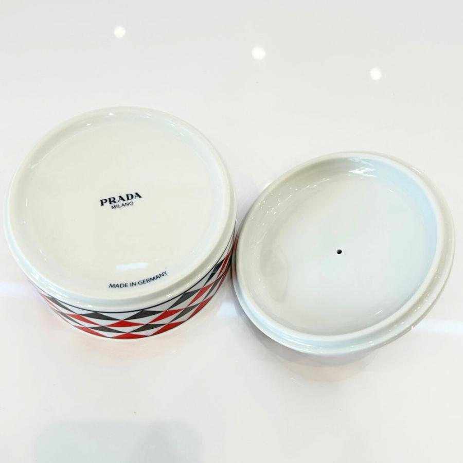 PRADA（プラダ） 未使用 PORTA OGGETTI トライアングル ポーセリング