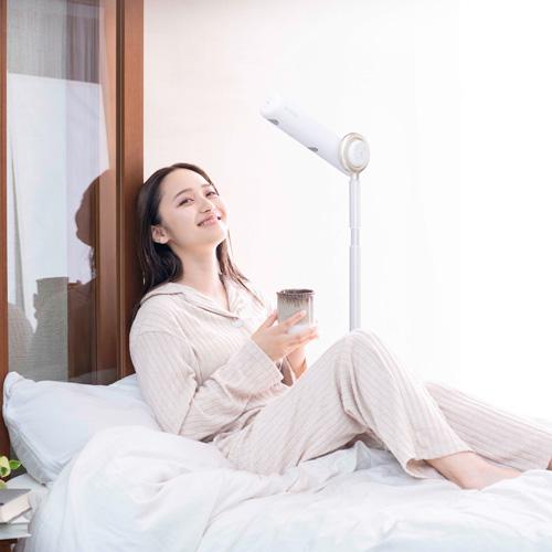 クワッズ ハンズフリースタンドヘアドライヤー BISARA（ビサラ