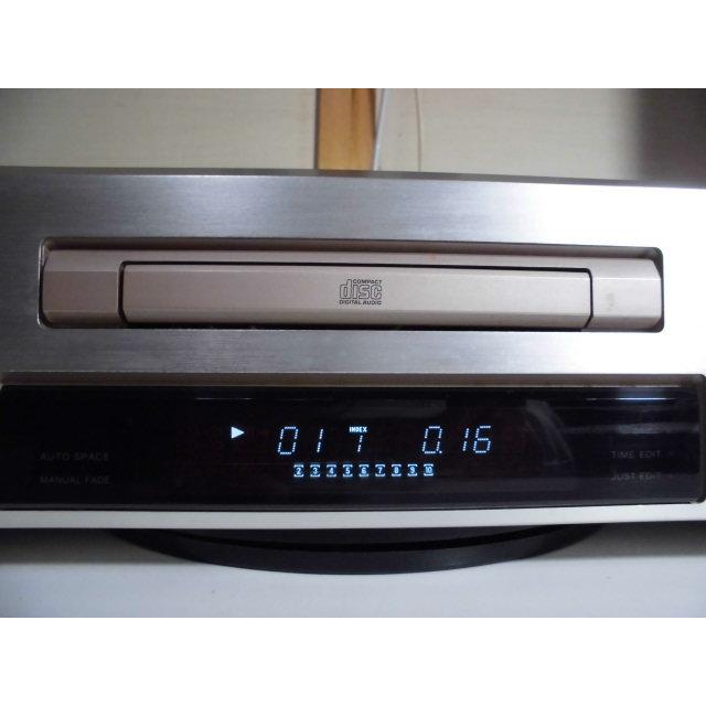 SANSUI CD-α307 〓 意外にカッコいい！サンスイのフルサイズCD